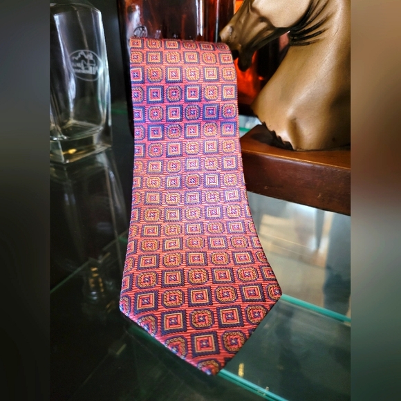 BROOKS BROTHER'S Silk Tie - Picture 1 of 3